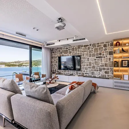 Villa Vista Ii By Interhome *