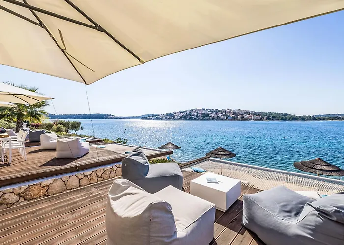 וילה Vista Ii By Interhome